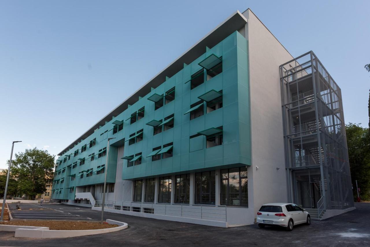 Hostel Bb สปลิท ภายนอก รูปภาพ