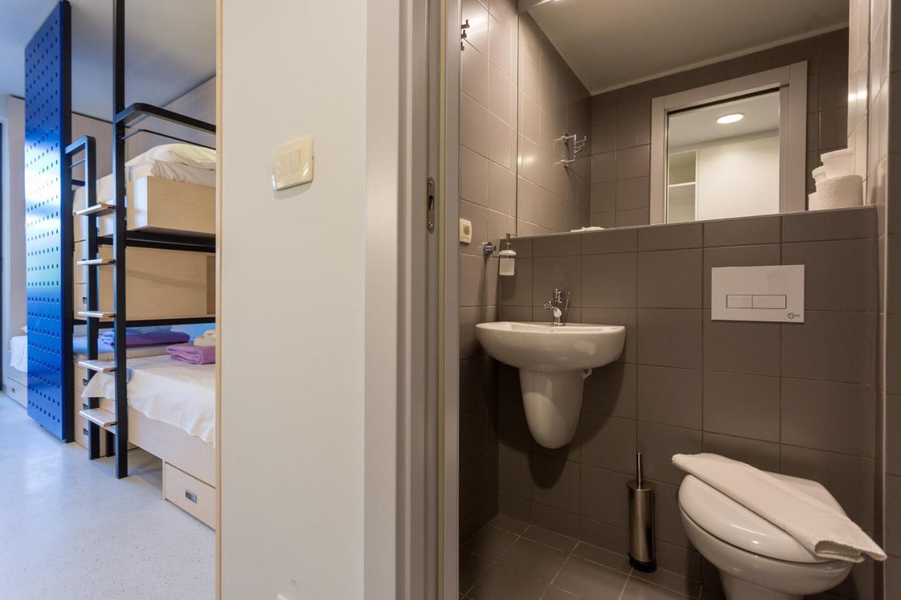 Hostel Bb สปลิท ภายนอก รูปภาพ